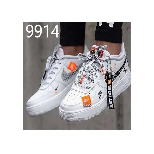 Nike classic sneakers